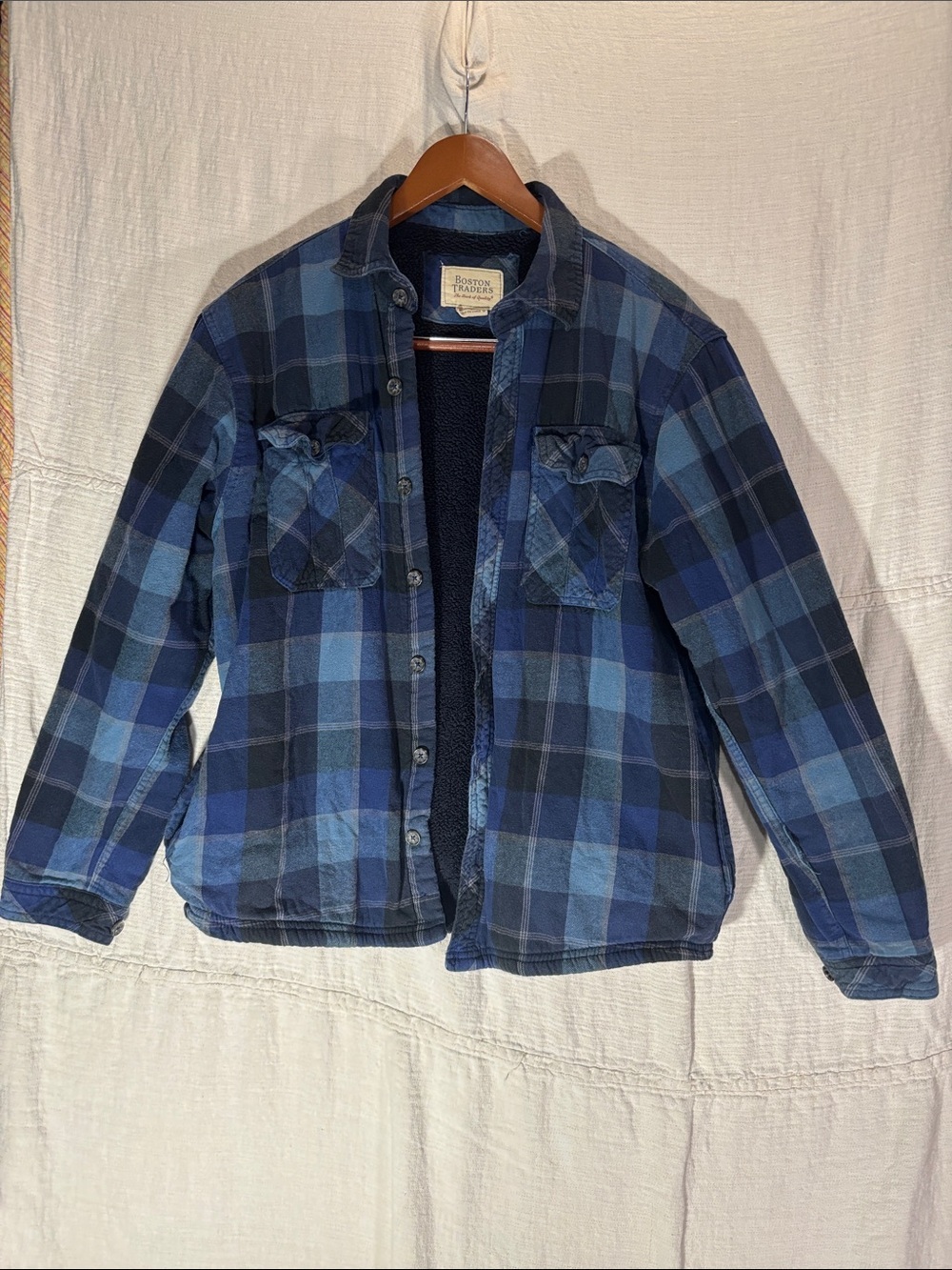 Boston Traders Men’s Large Blue Plaid Sherpa Lined Flannel Shirt Jacket Shacket